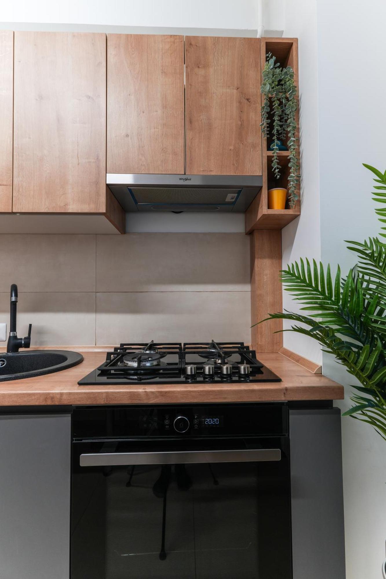 Alesia - Lovely With Parking Near Veranda Mall Apartament