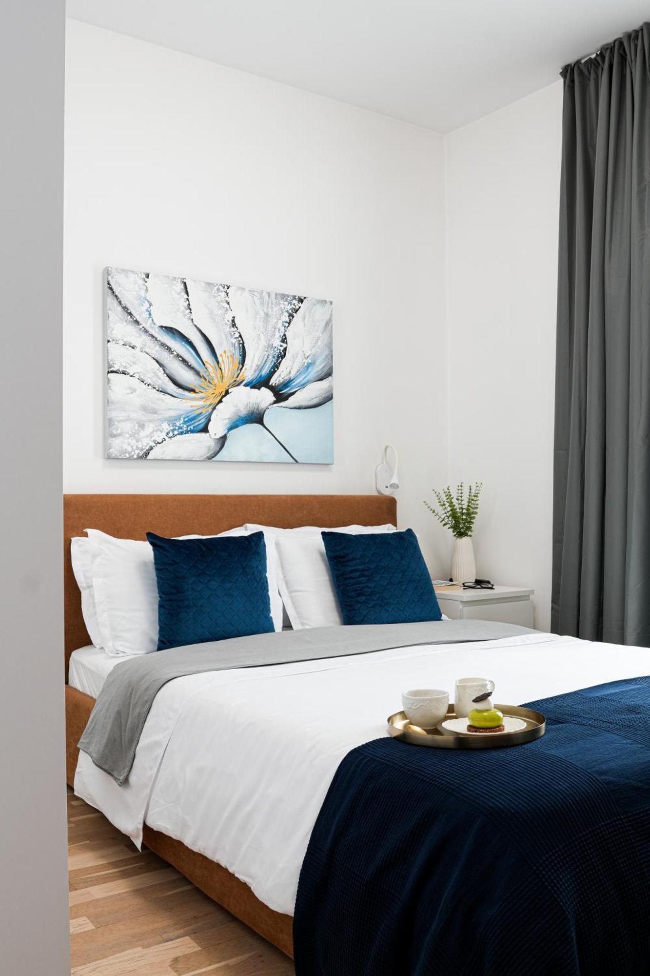 Apartament Alesia - Lovely With Parking Near Veranda Mall